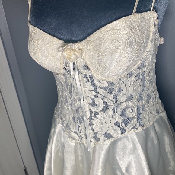 Cinema Exoile Vintage Lace Babydoll - Picture 3 of 10